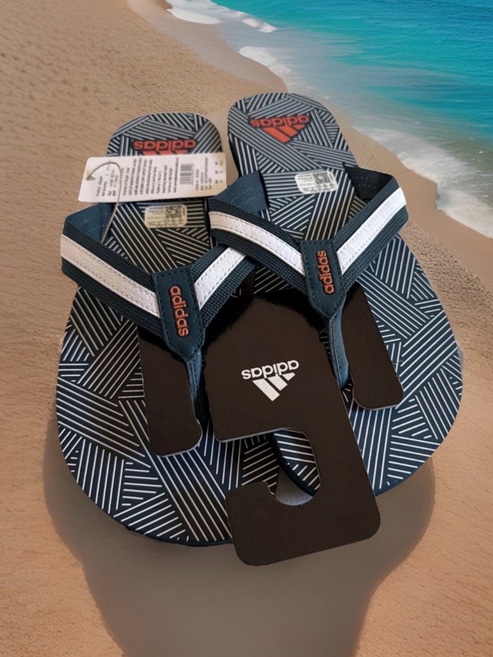 Adidas Men’s Size 10 Hurtle M turquoise/white printed flip flops. New with tags.